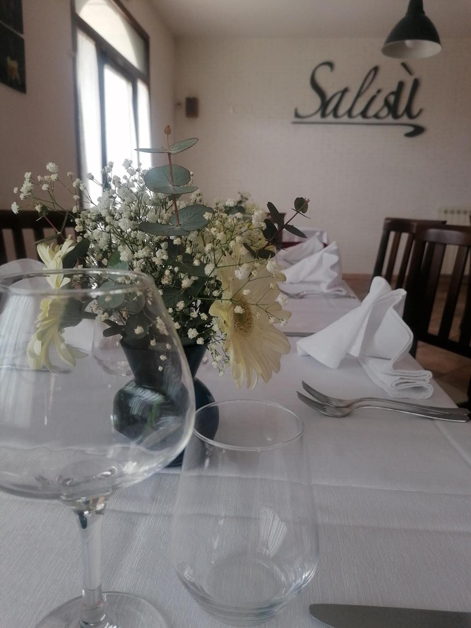 Salisu Country House Mignano Monte Lungo Екстериор снимка